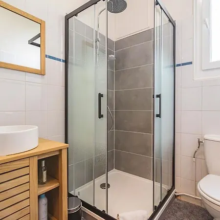 Le Rendez-vous Des Promenades #gare-cathedrale 公寓 *